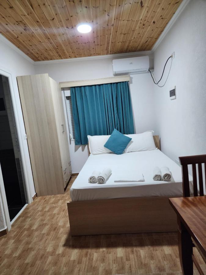 Dian'S Apartments Ksamil Exterior photo